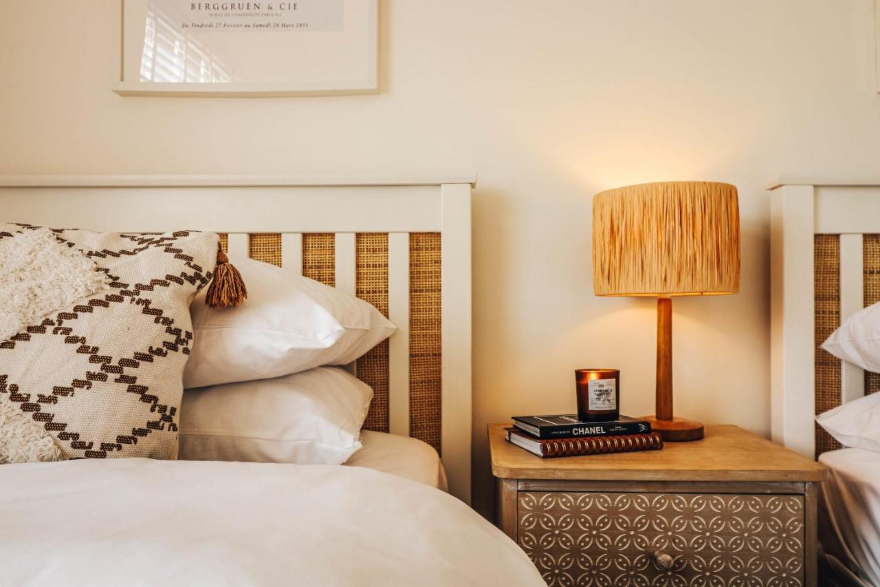 Principality View Apartment Two, By Solace Stays Cardiff Eksteriør billede